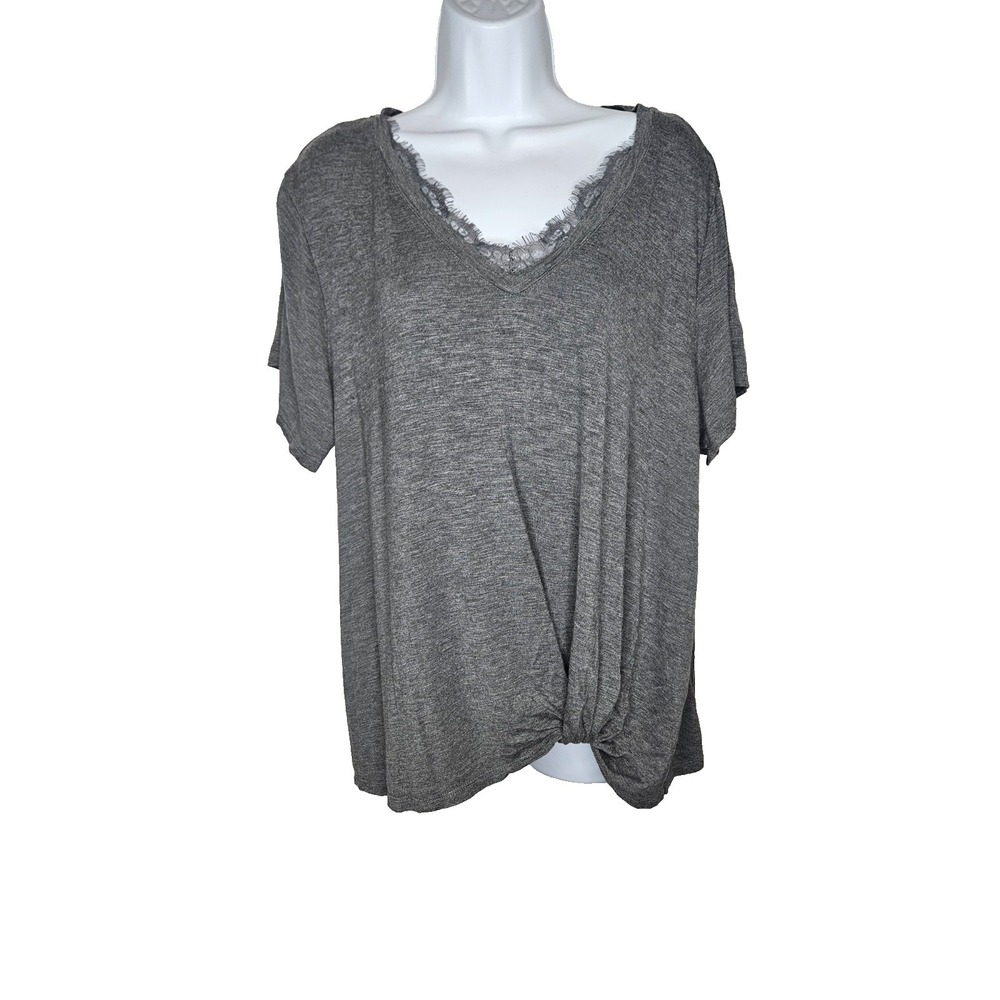 EVRI Gray V Neck Twist Hem Top Plus Size 2X Short Sleeve Stretch Lace Minimalist
